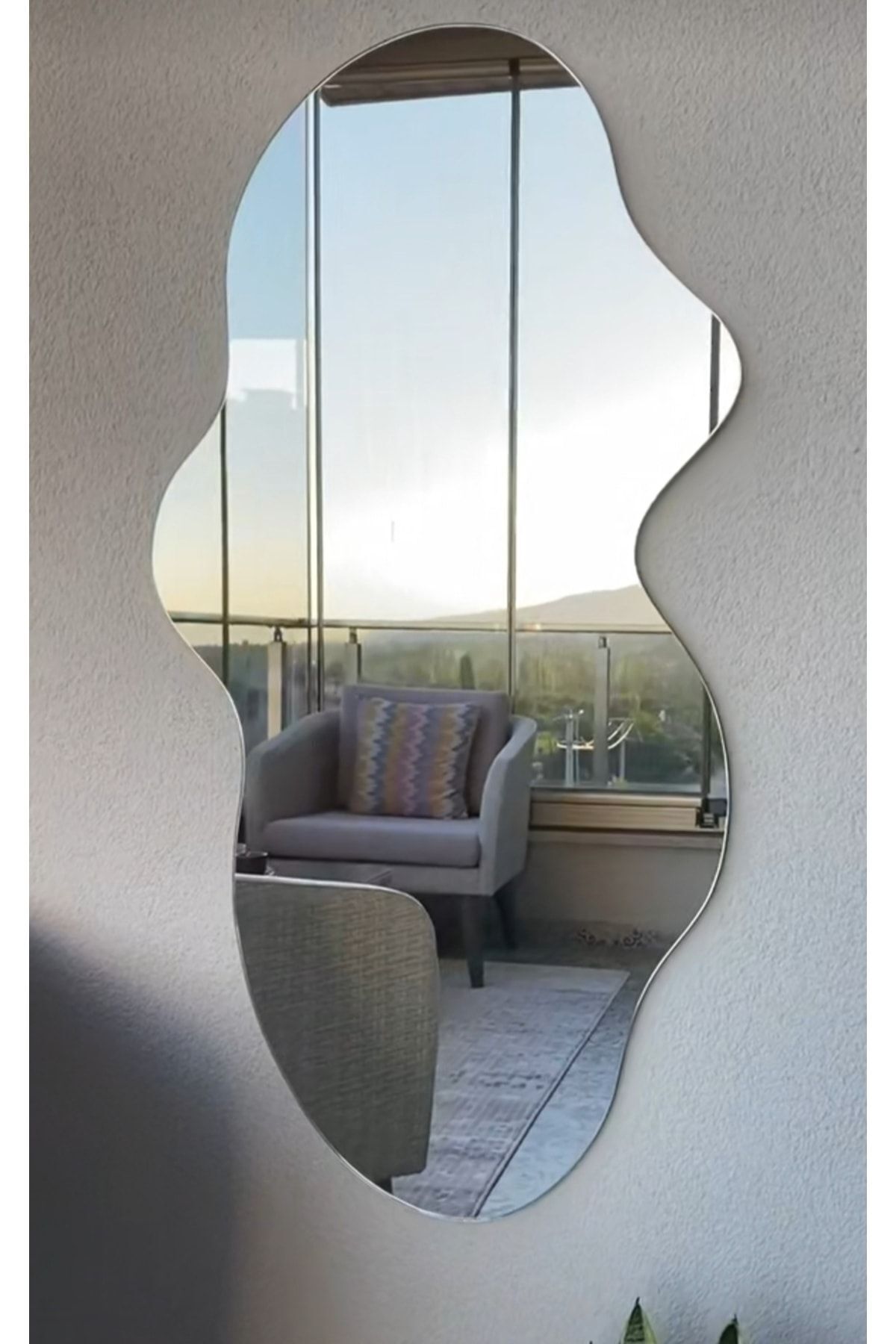 Asimetrik Ayna, Dekoatif Ayna, Big Size 100cm X 50cm 1.sınıf Rodajlı Şişecam Marka Ayna.