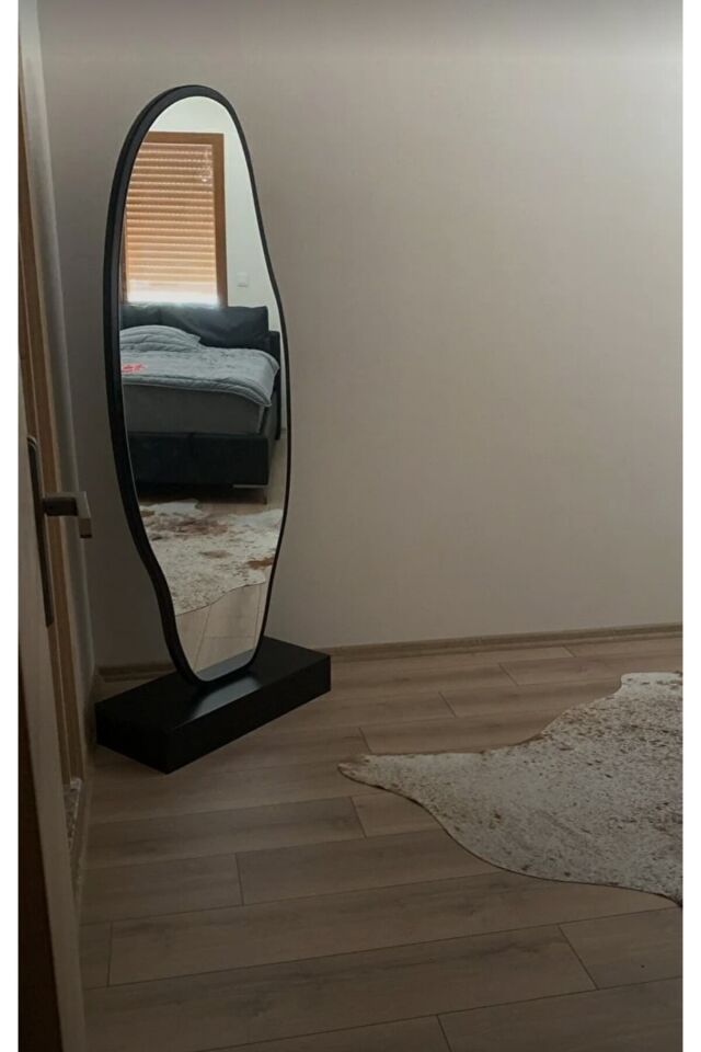 Asimetrik Ayna, Ultralüx Boy Aynası, Asimetrik Boy aynası Si̇yah